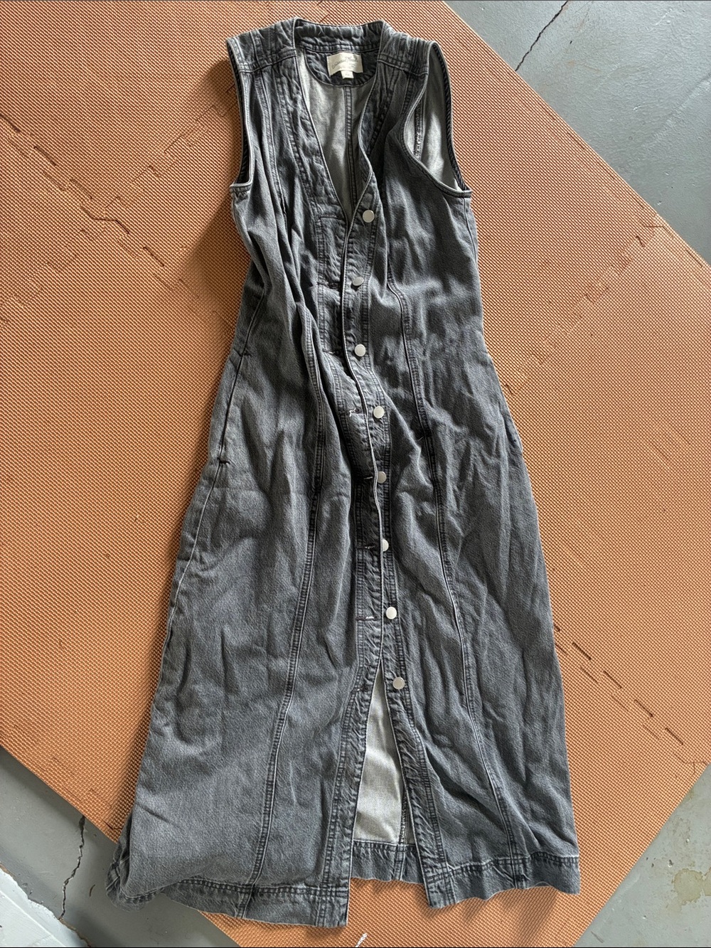Ashy Midi Dress